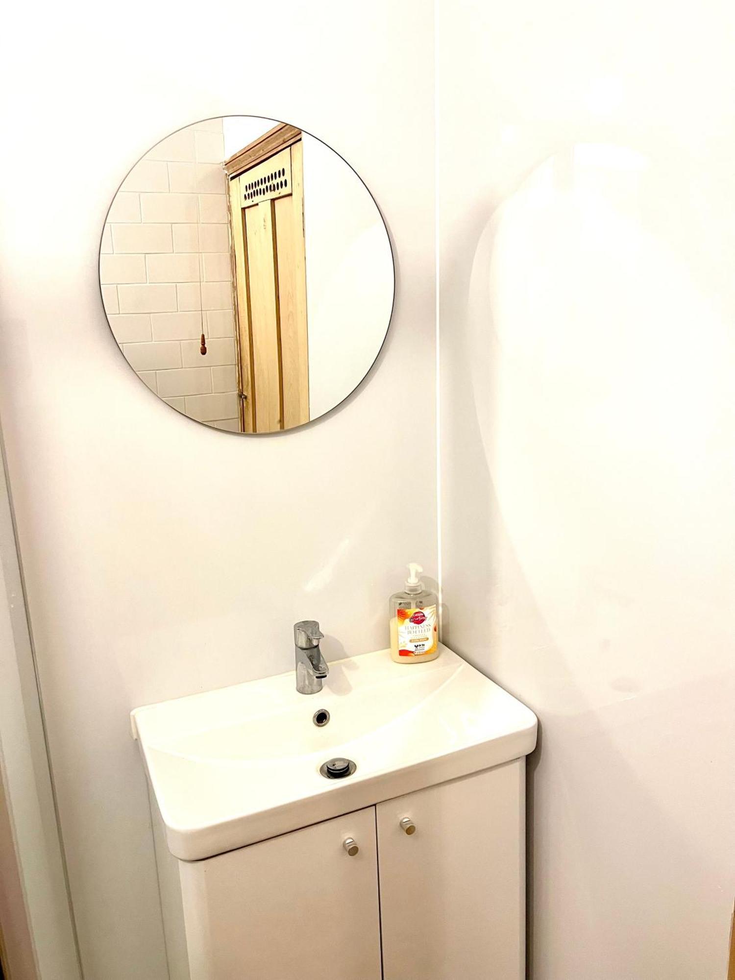Central London Waterloo - Private Rooms In Shared Apartment エクステリア 写真